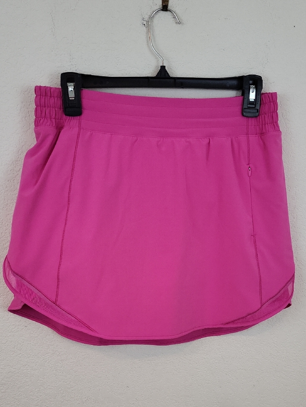 Lululemon Hotty Hot Sonic Pink Skort Size 8
